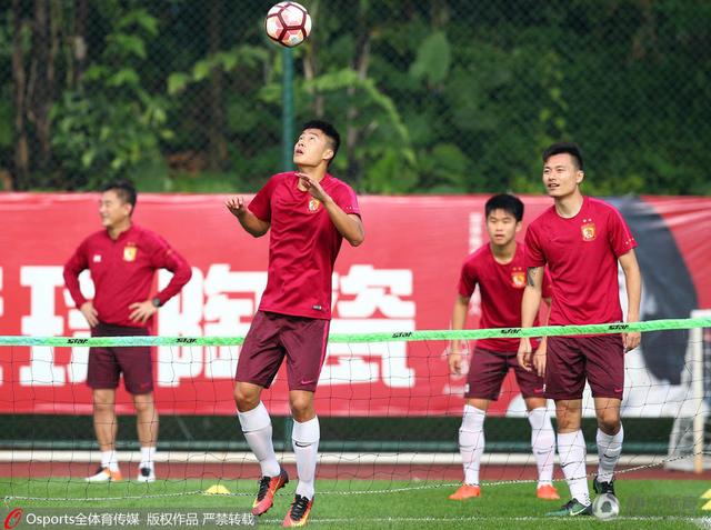 伊人亚洲综合网成人