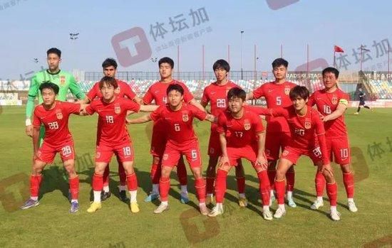 公交车被弄到高潮嗯啊视频