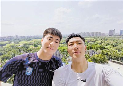 小苹果未删减版电影在线观看